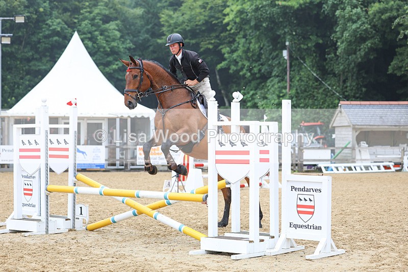 3E7A5028 - Class 3: Senior 80cm