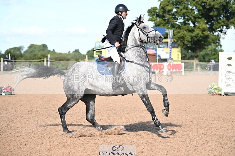 240913A-110732-03813 - Cls 14 Snr Newcomers