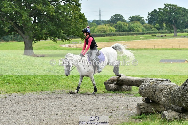 230817-132217-00943 - Theo's 1st Group - XC