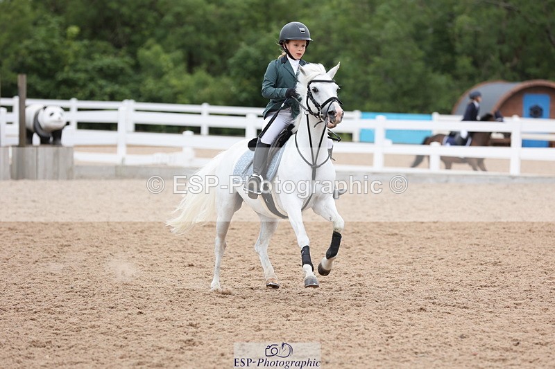 240630A-180301-16274 - Cls 28 Stepping Stones 128cm + 138cm