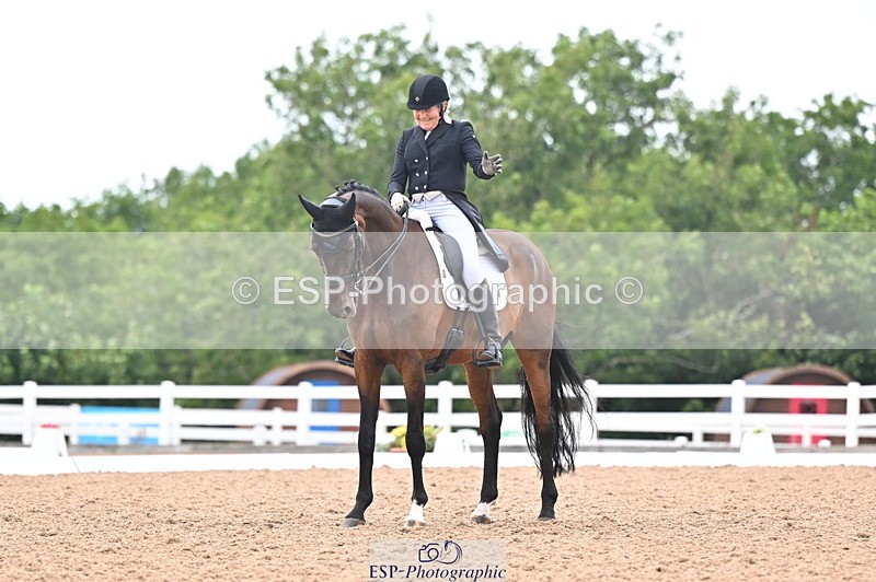 240815A-155724-02513 - 228-Nicola.Rapley-Scolari's.Glory