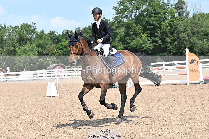 240801A-120526-00664 - Cls 10 1.05m Amateur Qualifier