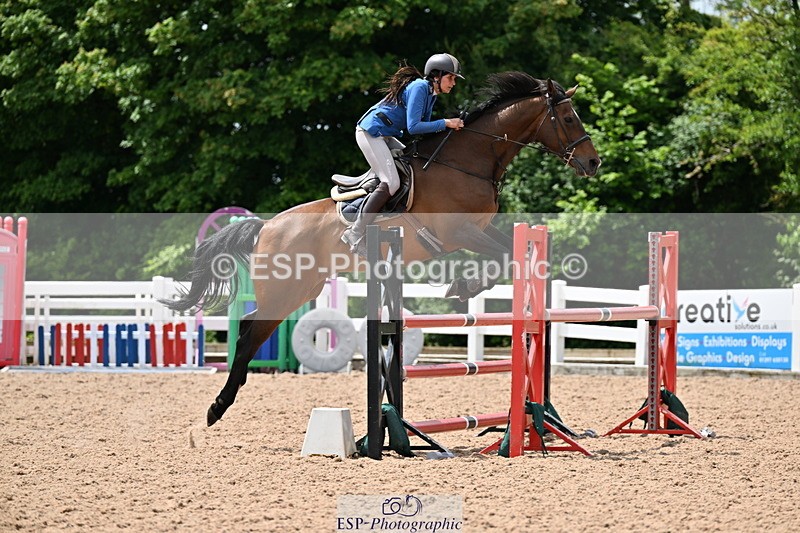 240605A-125025-00410 - Cls 3 Snr 1.05m Open