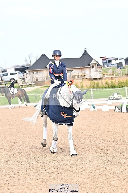 250403-134807-02192 - Cls 4 Freestyle Adv Medium Presentations