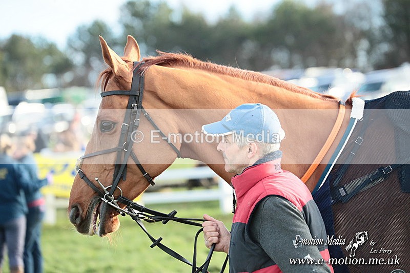 PtP 141225  1977 - New Forest Hounds PtP Larkhill 14/12/25