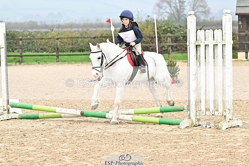 241110-102342-00283 - 40cm Showjumping