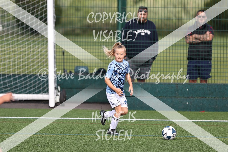 1DX30100 - Sat 13th U9 Girls