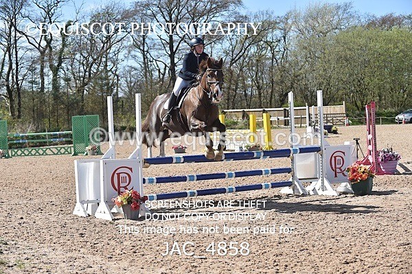 JAC_4858 - CLASS 13 SAT Senior BritiNovice/ 90cm Open