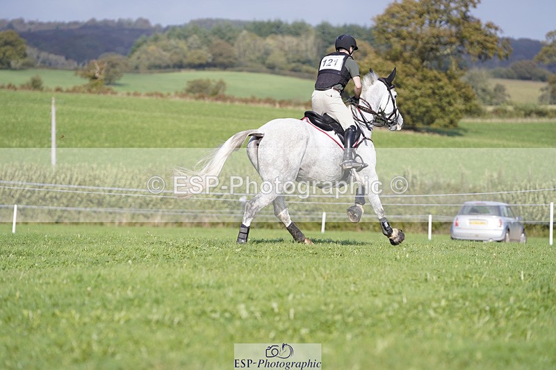 241025-123852-07977 - 121-Tommy.Greengard-EL.PORVENIR.LUIGI