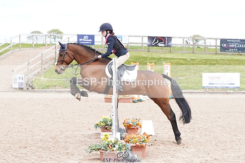 250419-142250-11249 - 812-Emilia.Kangurs-HOLLYWOOD.COMMANDER.IN.CHIEF