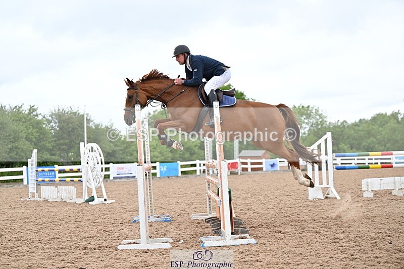 240703A-123506-00305 - Cls 04 Snr Newc & 1.10 Open