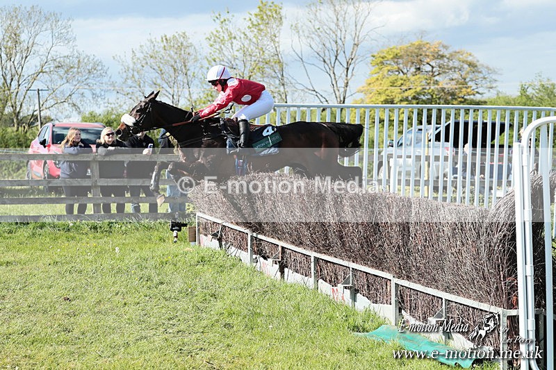 PtP 050525 451 - Mollington Races 05/05/25