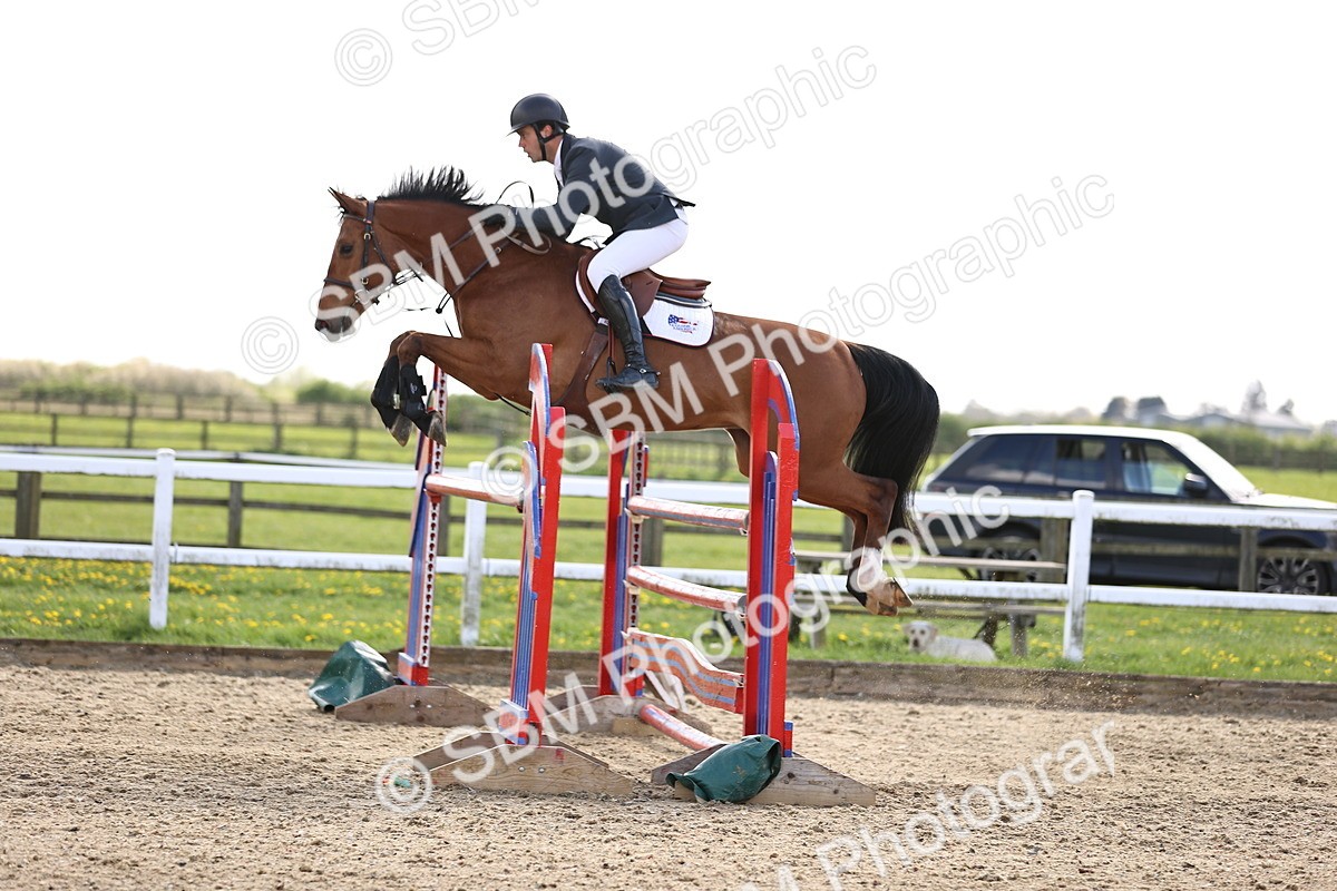 SBM_004835 - Class 19 - Senior Foxhunter - 1.20m