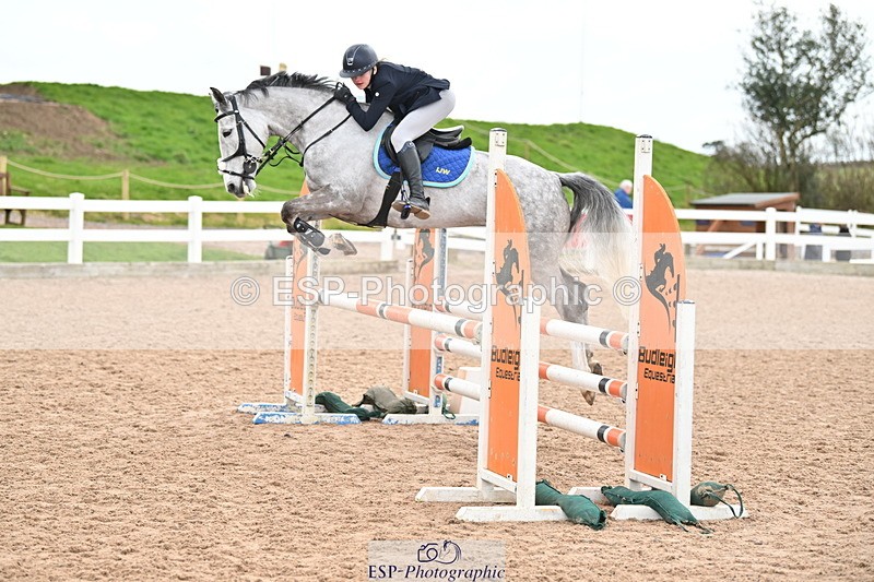 240309A-125107-01021 - Cls 8 Pony Newcomers and 1m Open