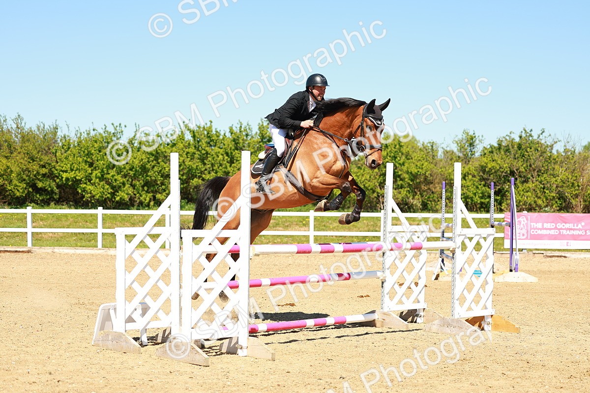 SBM_001471 - Class 4 - Senior Newcomers 1.10m