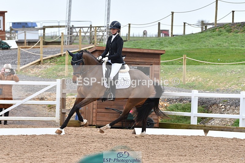 240121A-110529-00541 - Cls 5 Novice 37A