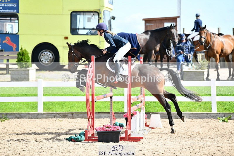 240913A-131654-04211 - Cls 23 95cm Amateur Qualifier