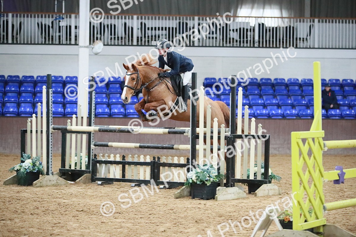 SBM_001133 - Class 4 - Senior Newcomers - 1.10m Open