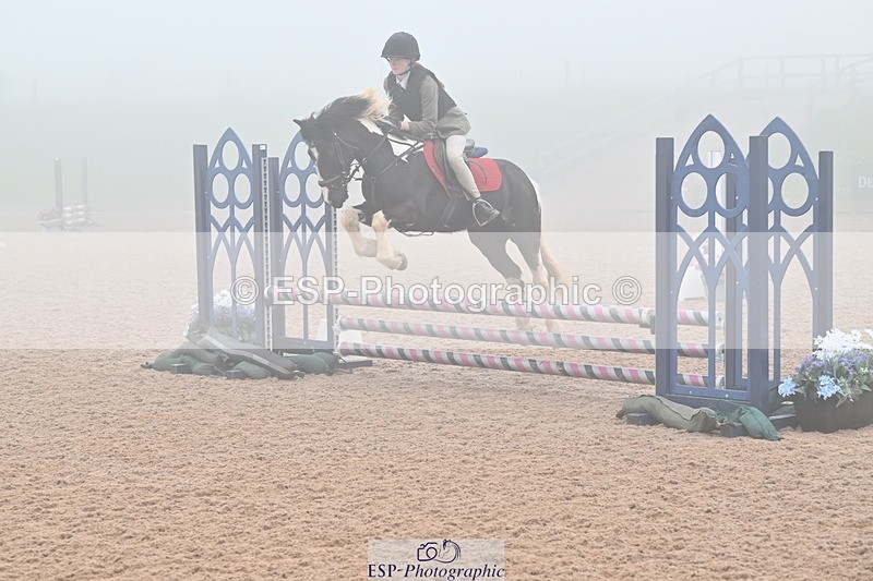 240506A-090653-07958 - Cls 1 Pony Intro 70cm