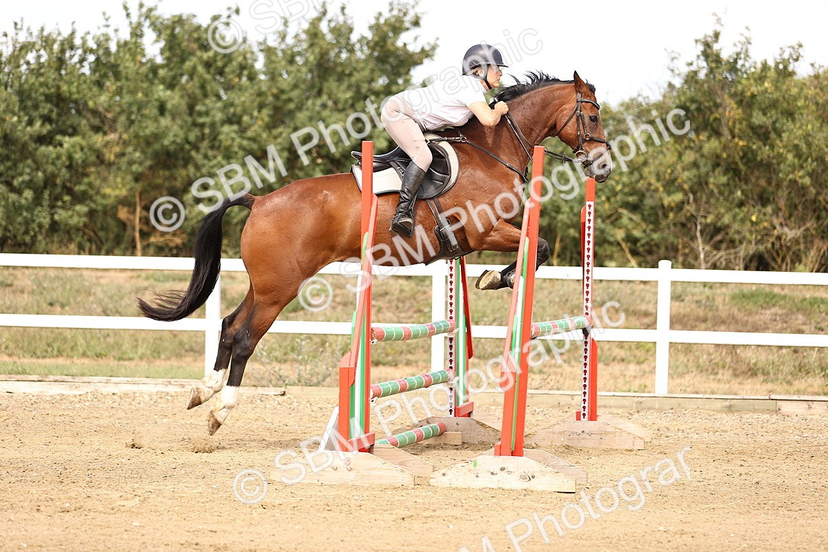 SBM_001089 - Class 4 - Senior Discovery - 1.00m Open