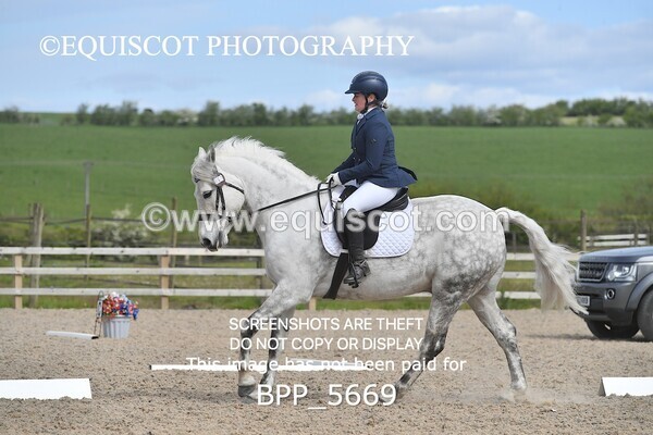 BPP_5669 - 41 L MEADER