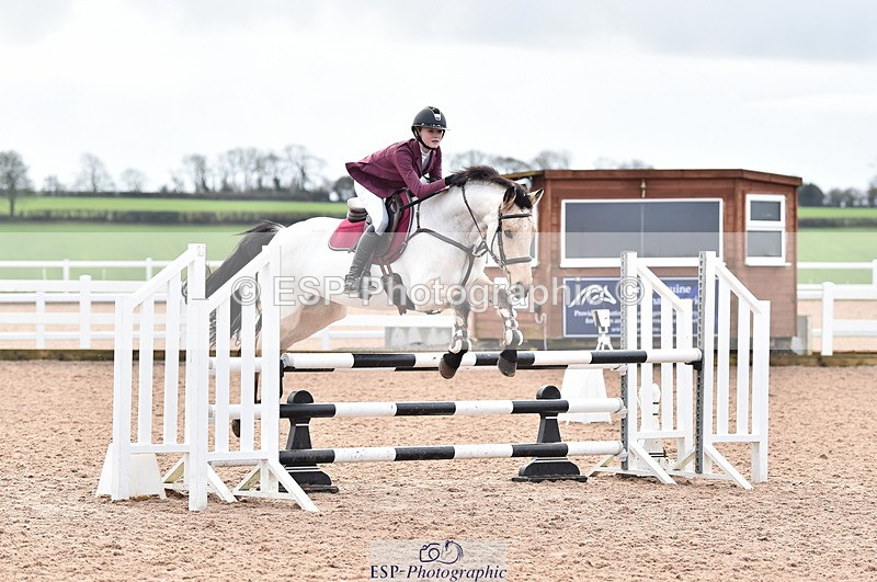 231203A-112724-00877 - Cls 4 Newcomers & 1m Open