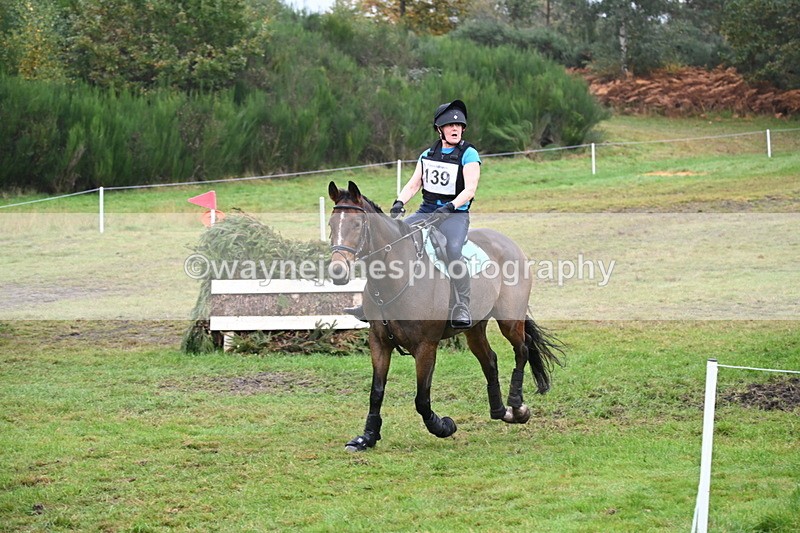 WJ6_2388 - 80cm Cam 1 Time 11:23 to 12:04