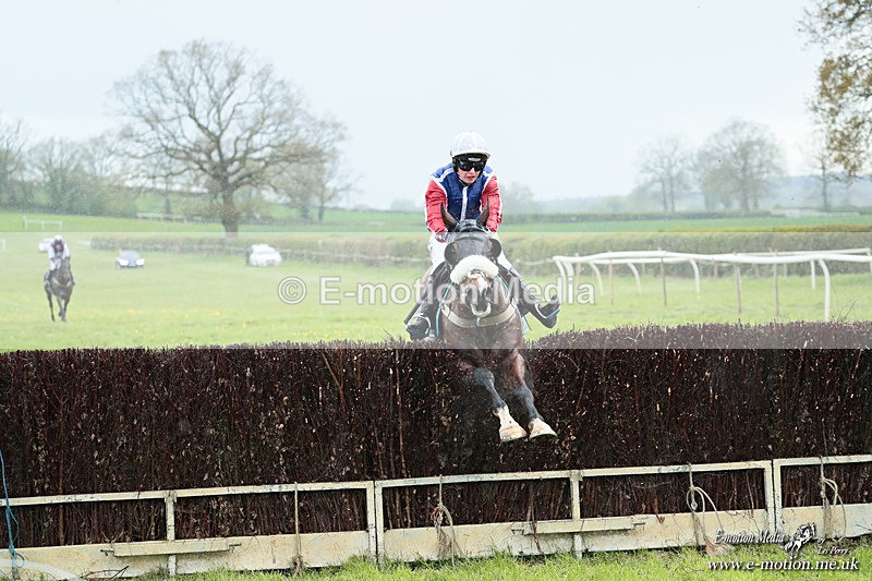 PtP 180426 1403 - Worcestershire Hunt PtP Chaddesley Corbett 18/04/26