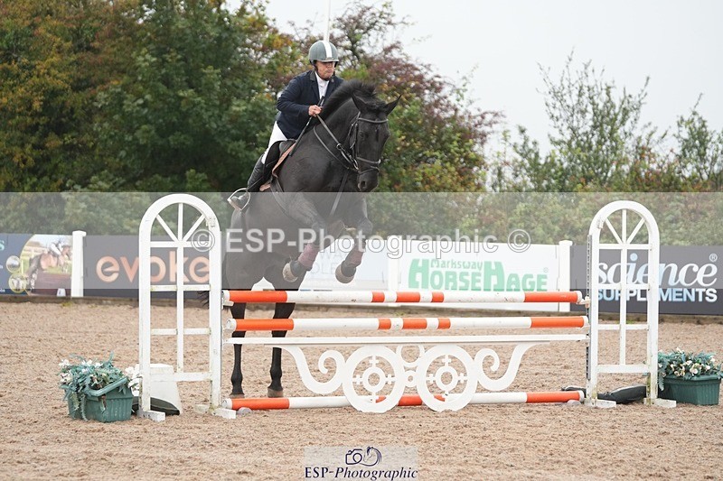 251003-103558-00091 - Cls 6 British Novice and 90cm