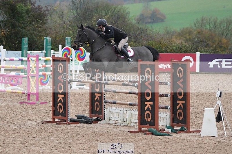 251107-144652-01443 - Cls 7 Blue Chip Grade B&C Qualifier