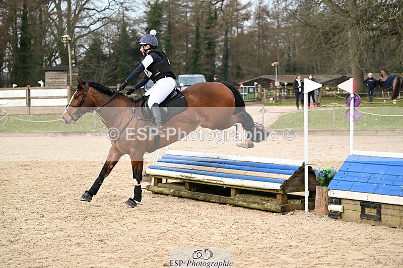 250309A-091601-00103 - Cls 01 70cm 09.00 to CW