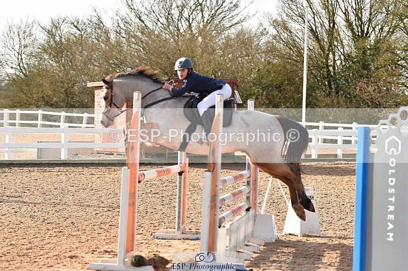 240210A-114040-01013 - Cls 8 Pony Newcomers & 1m Open