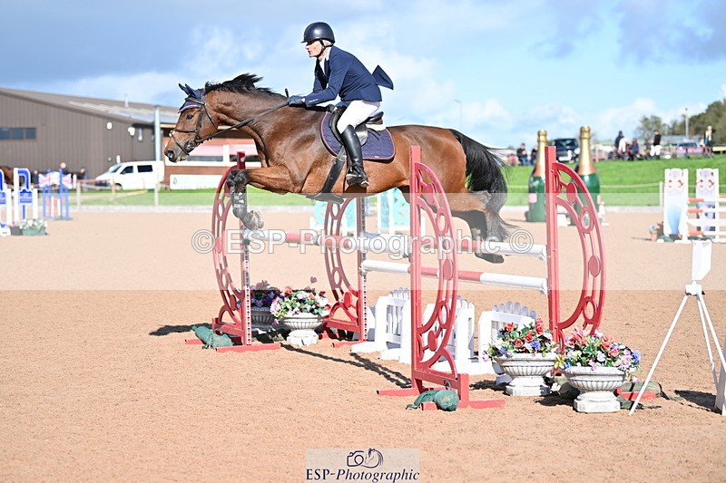 231014A-114637-04482 - Cls 18 Newcomers & 1.10m Open