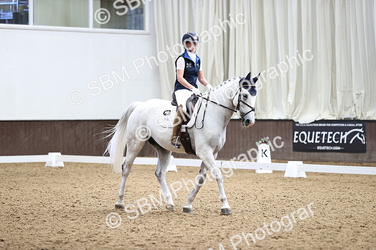 SBM_001507 - Novice 4 - 11.15-13.22