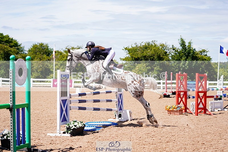 240629A-115458-05101 - Cls 18 Newcomers and 1m Open