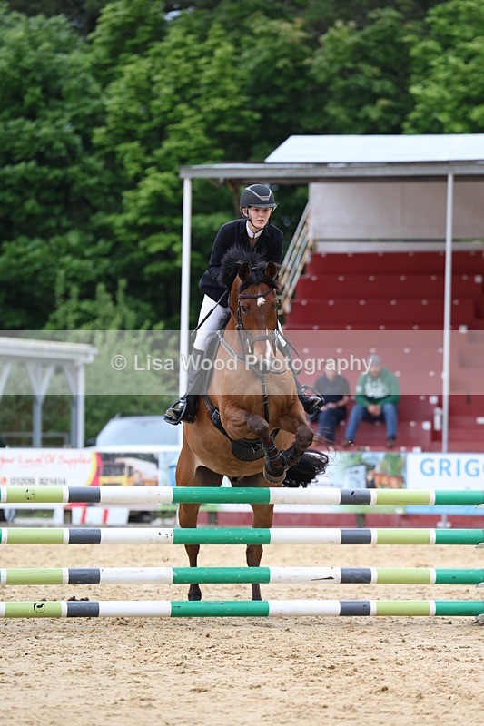 3E7A6038 - Class 4: Senior British Novice/90cm open