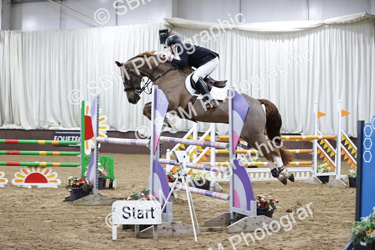 SBM_001559 - Class 5 - Redpost Equestrian Senior Foxhunter/ 1.20m Open