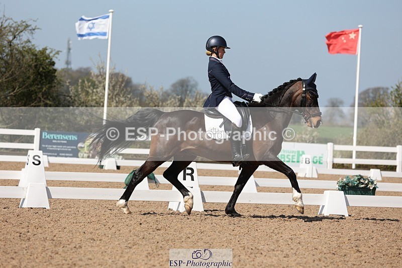 250405-120533-10319 - 112-Ella.Fraser-Brouwershavenss.Viceroy