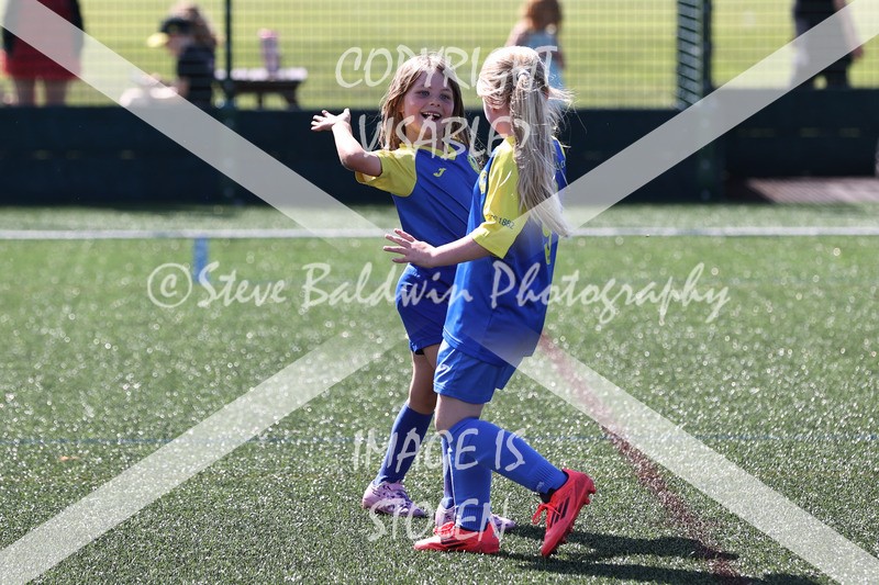 1DX33499 - Sat 13th U7 & U8 Girls