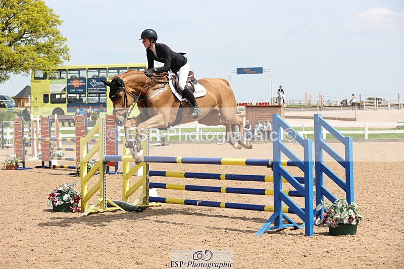 240510A-140154-07403 - Cls 17 1.05m National Am Quali