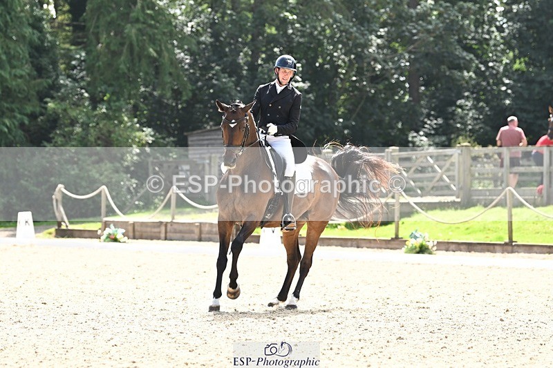 240811-144147-06548 - 221-Mark.Forrest-Fidel.Von.Singing