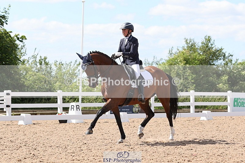 240622A-161300-14573 - Cls 36 BD Adv Medium 98