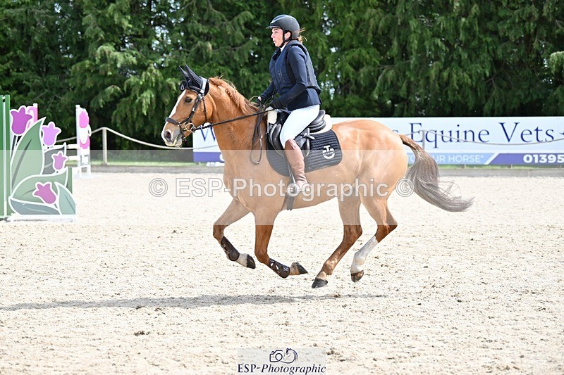 240413-123108-00988 - Cls 5+6 80cm Start to 1pm