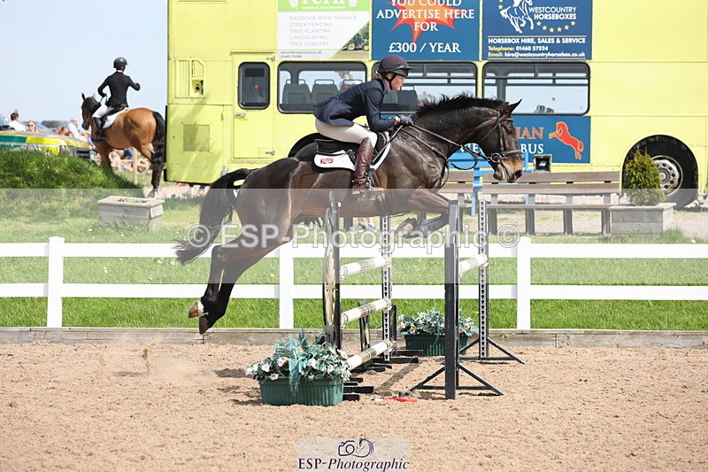 240510A-144243-07804 - Cls 17 1.05m National Am Quali