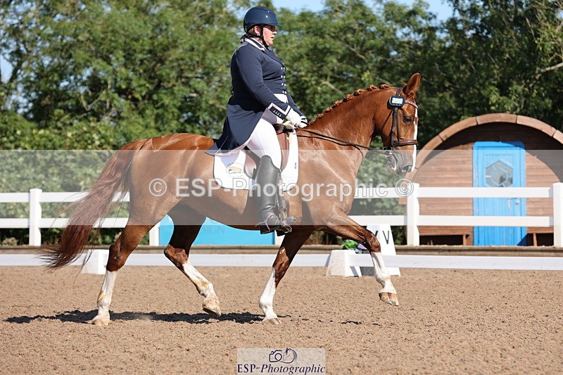 240816A-100141-02789 - 120-Camilla.Stevens-Angelica