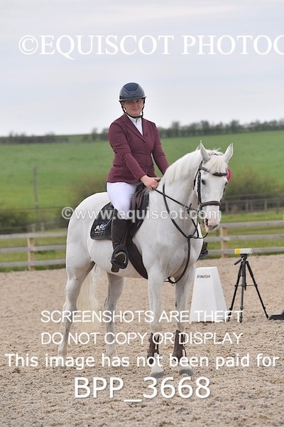 BPP_3668 - CLASS 4 - FRI - Senior BritiNovice/ 90cm Open