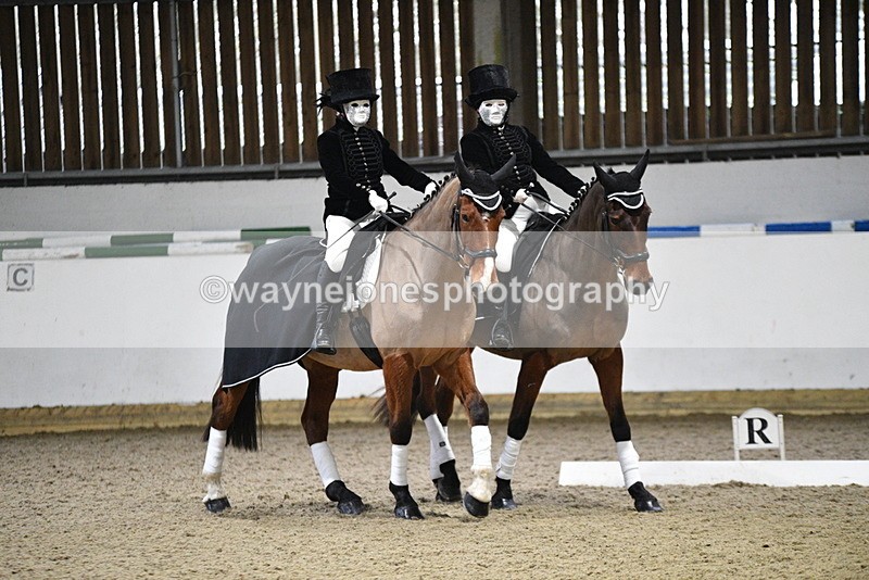 WJ5_9735 - Time 13:04 to 13:41 Fancy Dress DTM