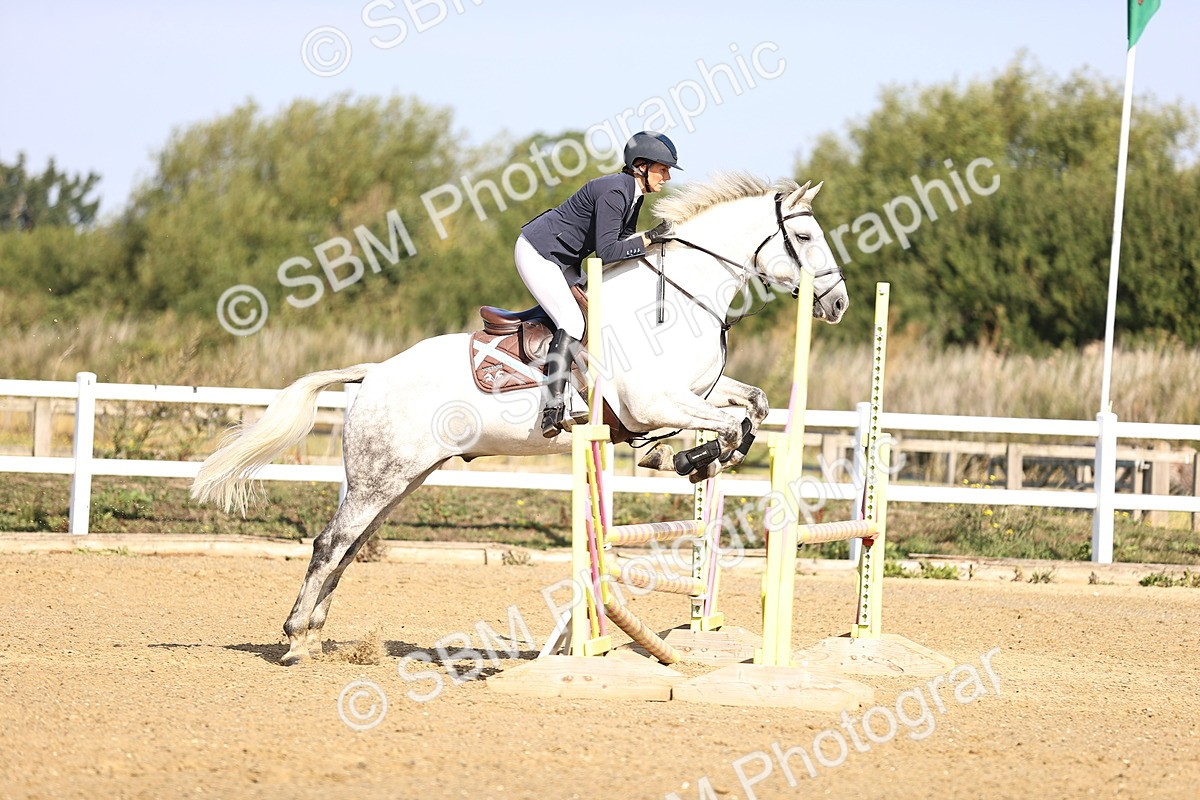 SBM_005520 - Class 8 - Clear Round