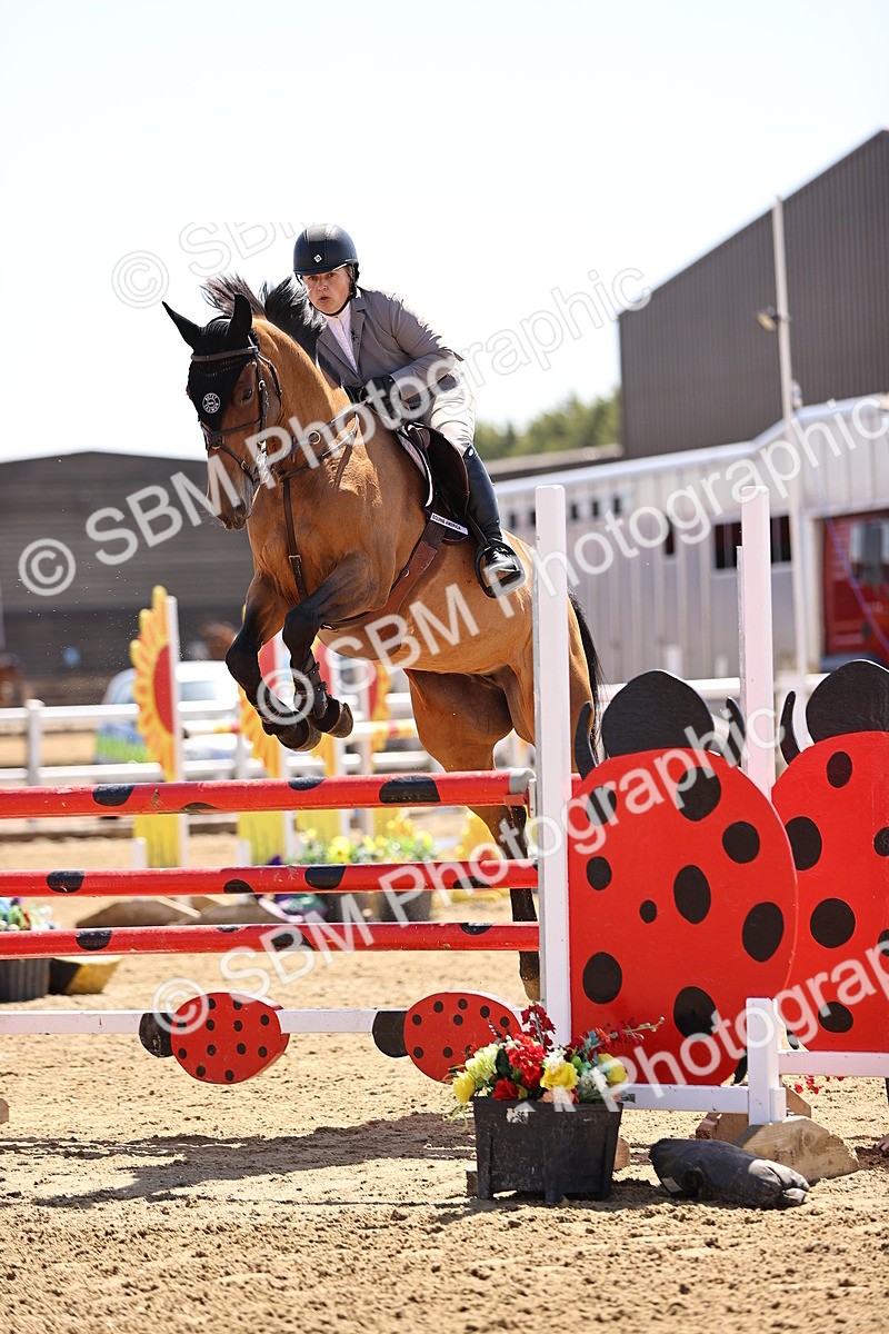SBM_010066 - Class 9 - Senior Foxhunter - 1.20m Open
