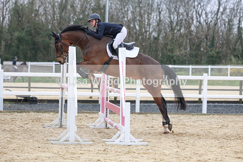 3E7A7678 - Class 8: Senior Newcomers/1.10m open